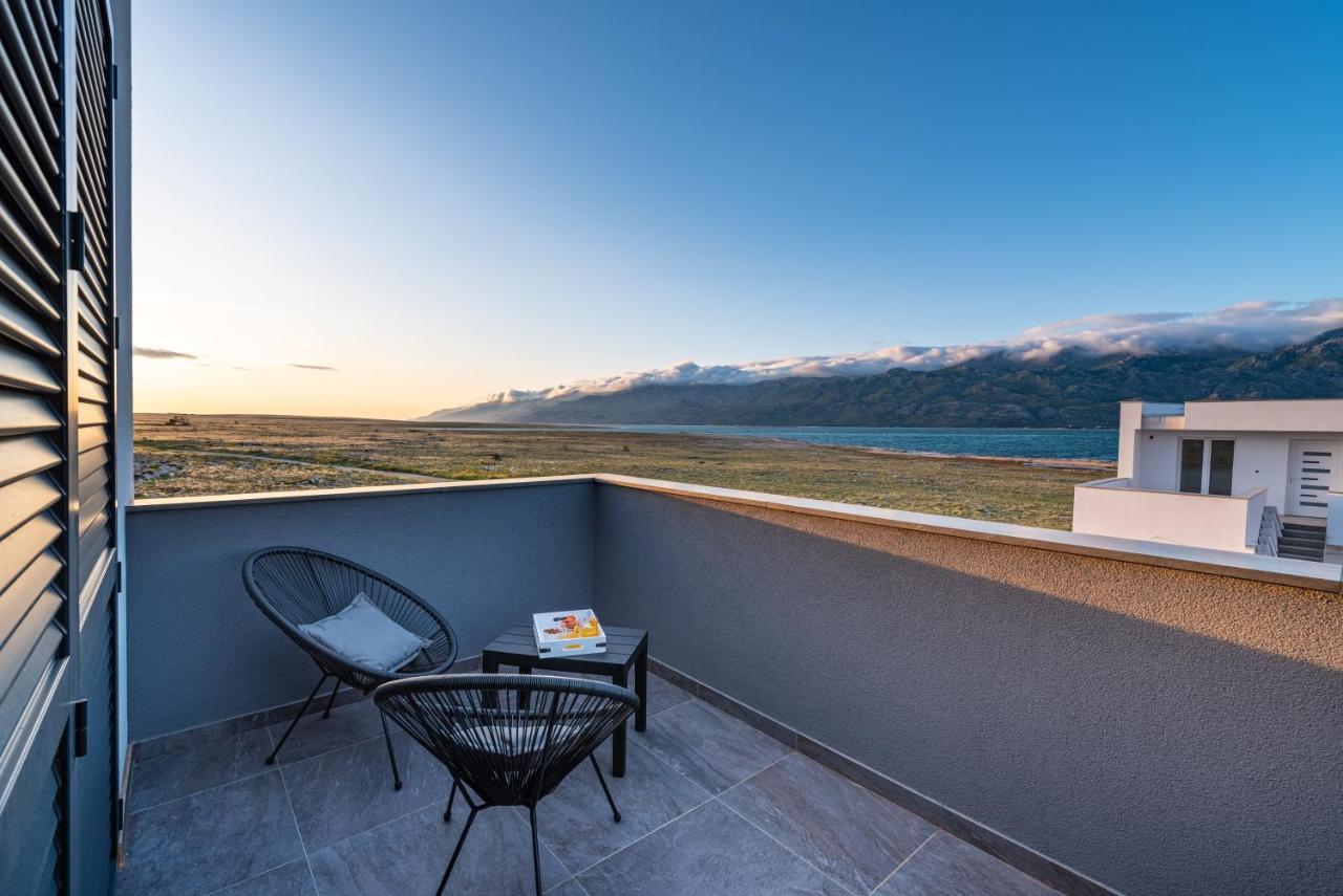Luxury Villa Noemi Ražanac Eksteriør bilde