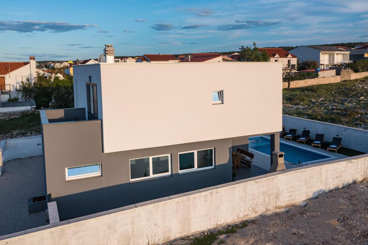 Luxury Villa Noemi Ražanac Eksteriør bilde