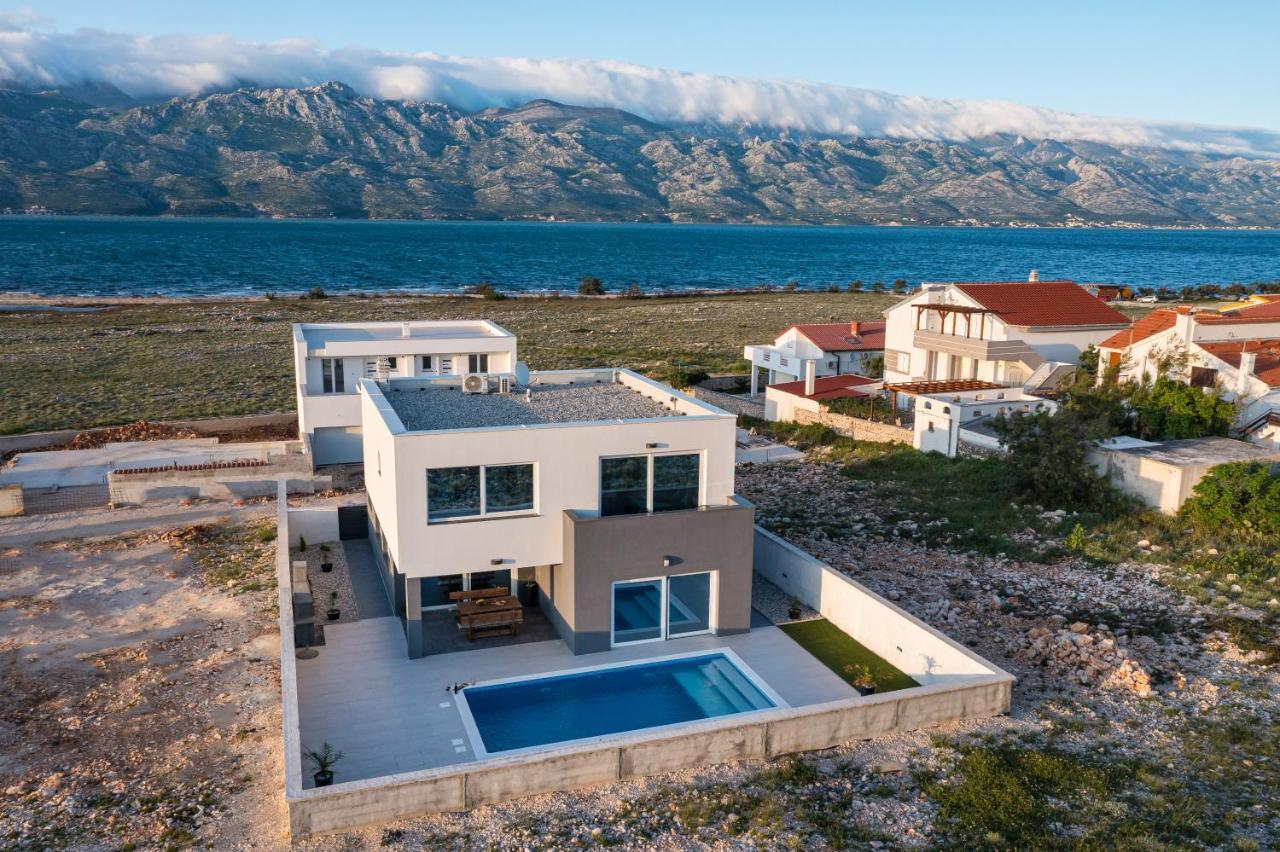 Luxury Villa Noemi Ražanac Eksteriør bilde